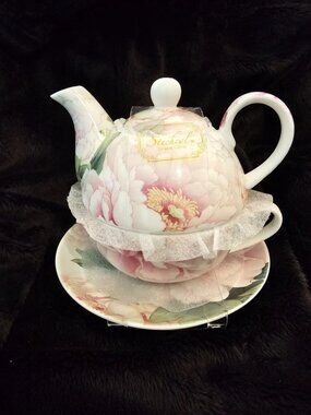 Stechcol Gracie Bone China Teapot "Tea for One" Set -- Lid, Cup & Saucer NWT